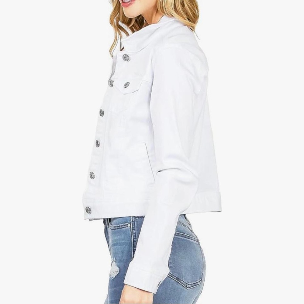 White Denim Jacket - Classic and Stylish!